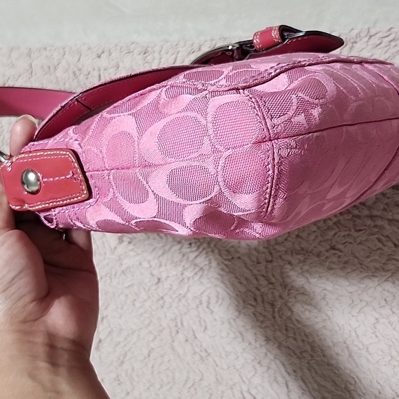 Coach Authentic Y2K Pink Hobo Shoulder Bag - Picture 4 of 14